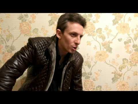 Пародия на ролик " Александр Ревва на свидании с девушкой"