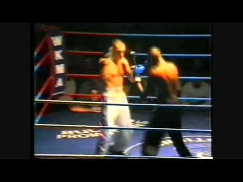 Dave Martin (COBRA GYM) European Freestyle title fight