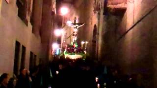 preview picture of video 'Maundy Thursday Procession Plaza Magdalena Toledo'