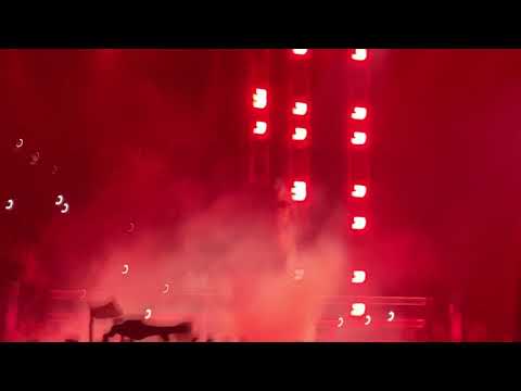 The demon Finn Balor attacks Roman Reigns and the usos on smackdown 9/24/21