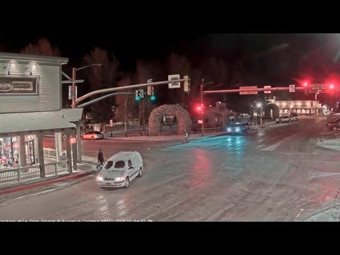 Jackson Hole Wyoming Town Square 😁 slippery road_11/17-18/2017