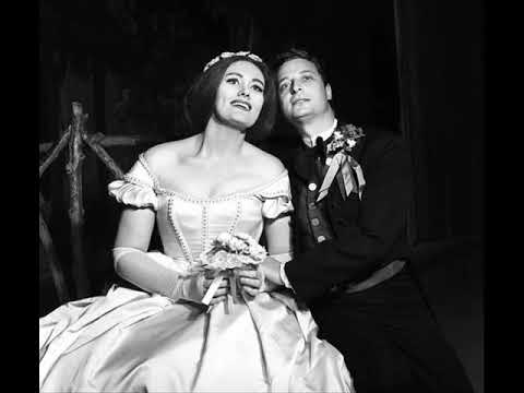 Alfredo Kraus' Huge D5s against dame Joan's Easily Massive Sound