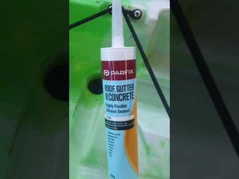 Fixing / repairing a crack in a kayak / canoe with silicone. Repair and test results!!
