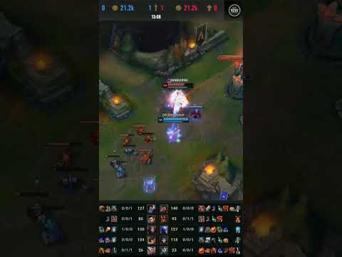 First blood for #showmaker ‘s LeBlanc 🤣 #worlds2021 finals #leagueoflegends #shorts DK vs EDG