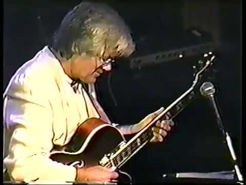 LARRY CORYELL: 1996 Houston, Tx-"Autumn Leaves"