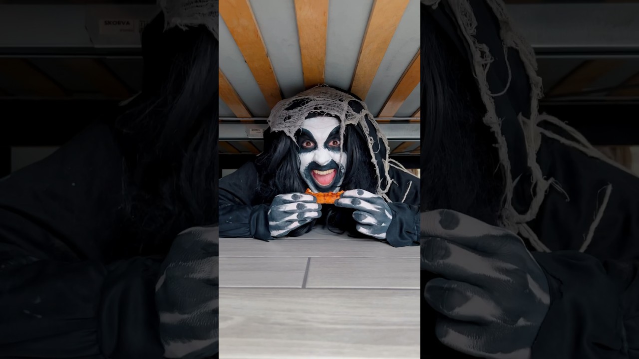 No pizza for poor monster 🍕👻 #shorts