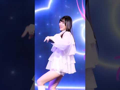 20220402 Berry Berry Be My Baby Jeeji Fancam Focus