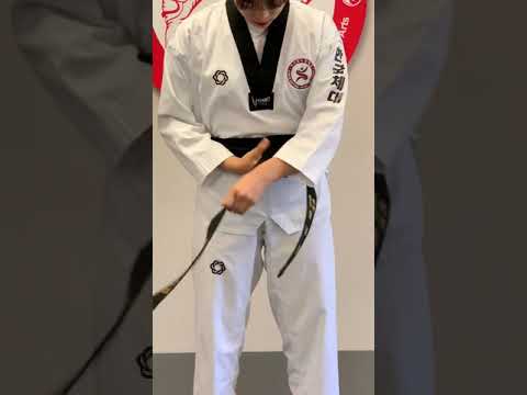 How to tie your belt