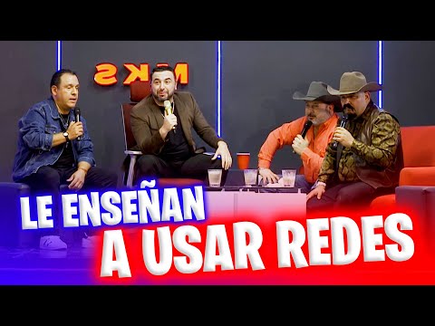 Mike, el Potro y Robert le enseñan a Don Emeterio a usar las redes sociales