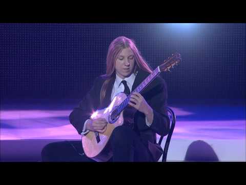 Bach Partita / Thunderstruck - 2014 Schools Spectacular