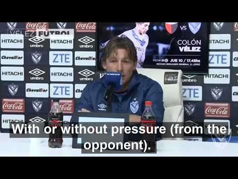 Gabriel Heinze on: having a minimum of two available passing options when on the ball