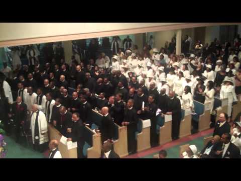COGIC Great Lakes 1st Choir sings "LORD I REMEMBER"@ Bishop Clifford Dunlap's Homegoing Service