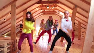 Locking. Funky Crash.