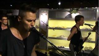 Tesla Boy (feat. Poco Cox) - Thinking of You - Live @ Tsvetnoy Central Market (29.07.2011) [3/10]