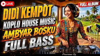 Download lagu [LIVE] DIDI KEMPOT KOPLO PALING UWENAK COY - BOJO LORO | SEWU KUTHO | Cover by Zyvara  mp3