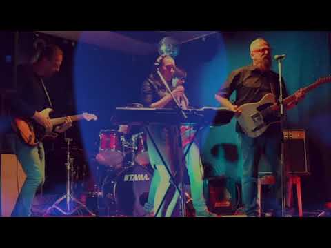 Rozumbrothers - RozumBrothers / Uchem jehly