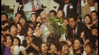 Download lagu Hayao Miyazaki Surprises everyone on Joe Hisaishi's Studio Ghibli Concert mp3 Download lagu Hayao Miyazaki Surprises everyone on Joe Hisaishi's Studio Ghibli Concert mp3