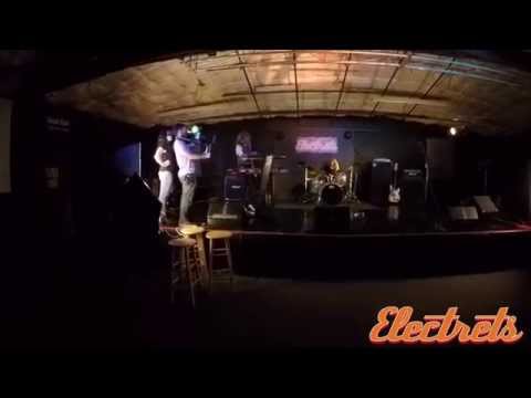 Electrets "Misfit" Behind the Scenes