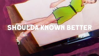 Musik-Video-Miniaturansicht zu Shoulda Known Better Songtext von Dixie D'Amelio