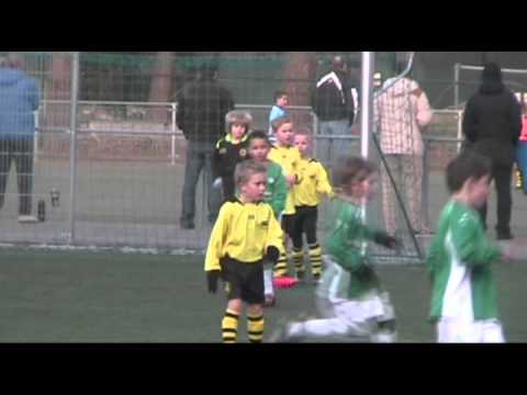 Vliegdorp F3 Jonathan F13 20141129