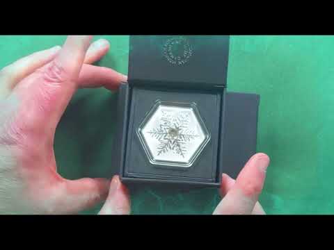 2023 CANADA $20 SNOWFLAKE HEXAGON SHAPED FINE SILVER (NO TAX)