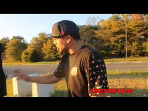 Billy Bars vs Grizz Guru