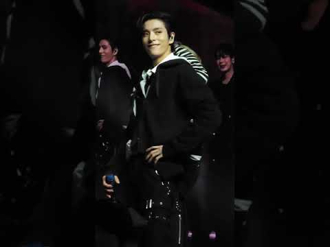 231022 ENHYPEN 엔하이픈 'ParadoXX Invasion' @ FATE in CHICAGO Vertical 4K Fancam 직캠