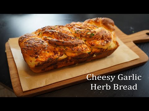 Cheesy Garlic Herb Bread
