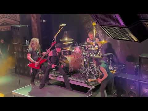 Extreme -  Get the Funk Out (Live) - Denver, Colorado Valentines Day 2024