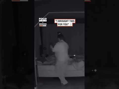 Hilarious sleepwalking with food 😴😂       🎥: TikTok / celinaspookyboo