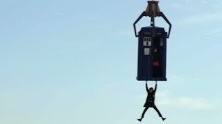 Teaser "The Day of the Doctor" - Hang on !