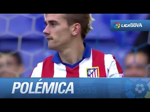 Polémica: Golazo anulado a Griezmann por la falta de Godín a Álvaro