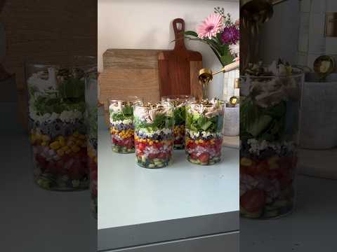 Southwestern salad! #foodasmr #saladrecipe #lunchideas #lunchbox #mealprep #saladideas #lunchideas