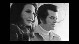 Conway Twitty &amp; Loretta Lynn  -- The One I Can&#39;t Live Without