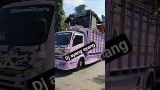 Download lagu dj ayang ayang #goyang #joget #karnaval #dj #soundhoreg mp3 Download lagu dj ayang ayang #goyang #joget #karnaval #dj #soundhoreg mp3