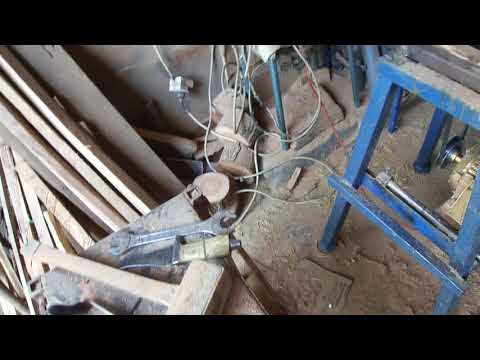 ...budi majstor , pa napravim sam svoj alat, kada majstori "  ne mogu"..