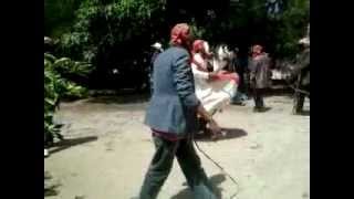 preview picture of video 'danza de los negros santo domingo chihuitan caida de la yegua jajaja'