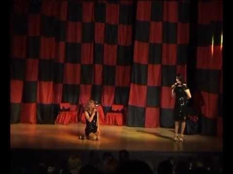 Iveta Bartošová Skandál- Tři oříšky travesti show Divoké kočky slečna Sindy Ivanovice DK