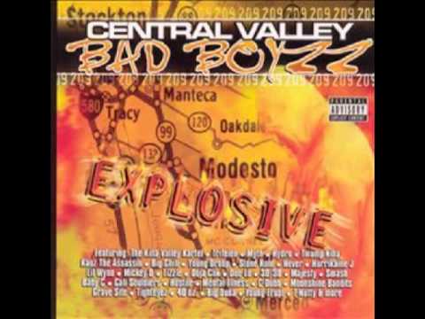 Central Valley Bad Boyzz By Twamp Nina Ft Kaoz , Trifelen & Hydro