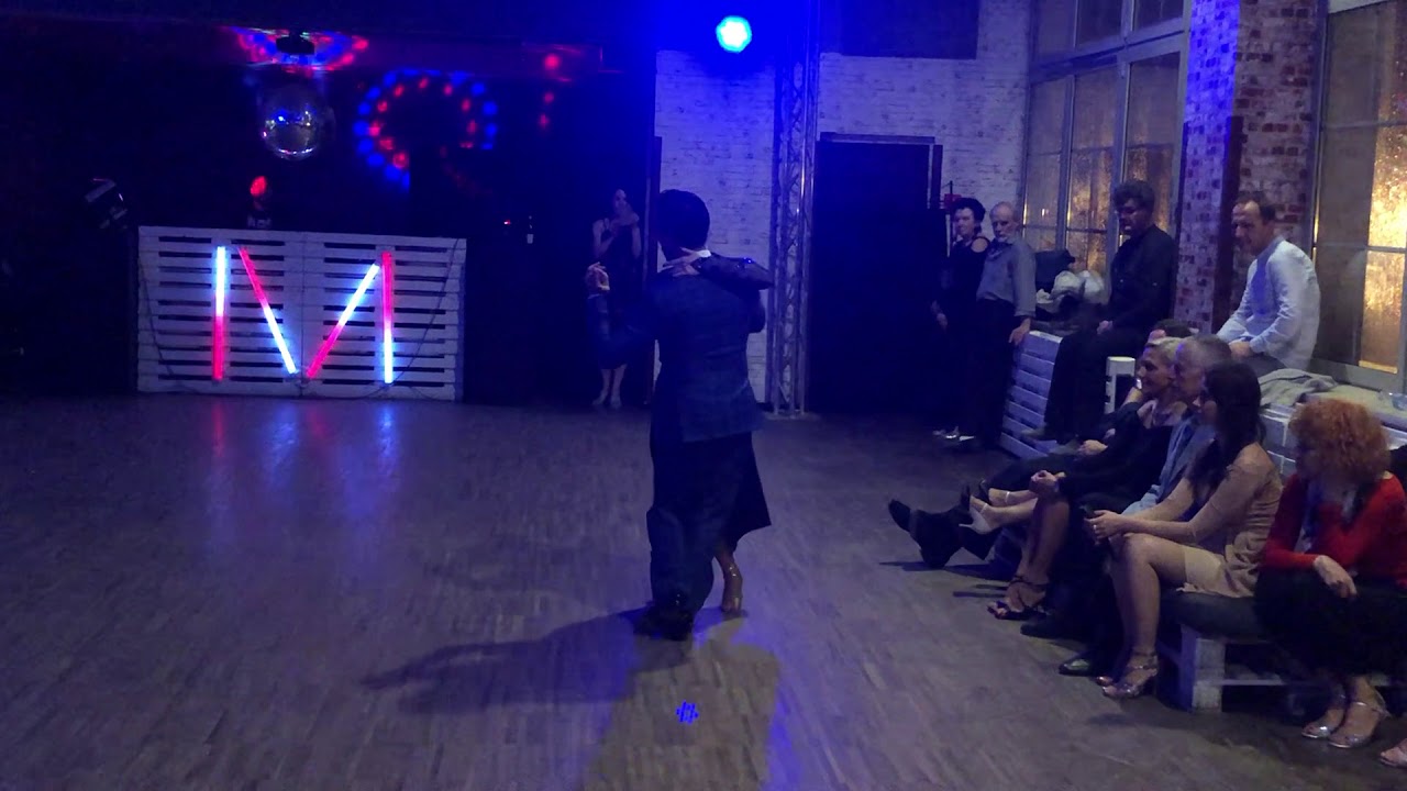 Agata Jargilo, Edison Chaves