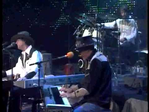 Pidži in Irena Vrčkovnik - Petek je dan za metek