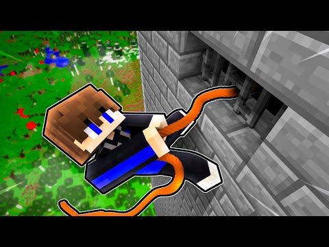 I'M BREAKING OUT OF PRISON by AVIVE and DANERGY 🔥 (MINECRAFT RISK)