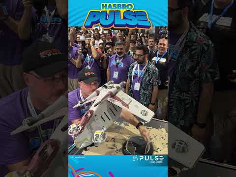 STAR WARS The Vintage Collection LAAT/i Gunship HasLab Lands at #SDCC2025!