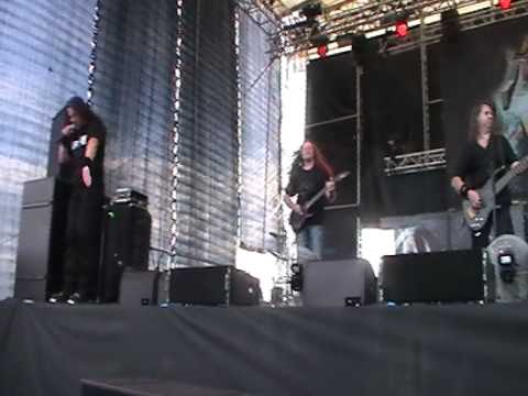 Votvírák 2013 - Arakain - Salto mortale