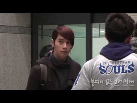 [101217] SBS Gayo Daejun Filming - Chansung fancam 1