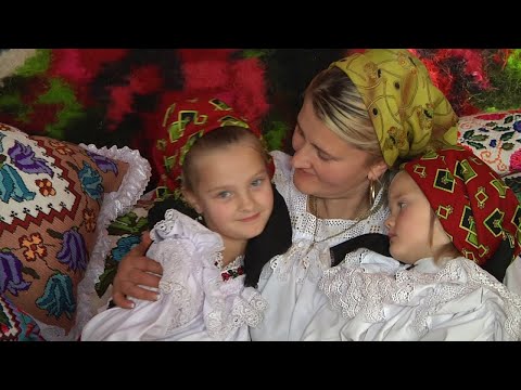 LORENNA - MAMA MEA PUTEREA MEA (videoclip oficial)