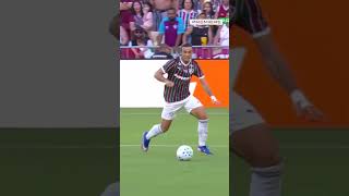 FLUMINENSE VENCE O ATHLETICO-PR POR 3 A 2 EM JOGO MOVIMENTADO