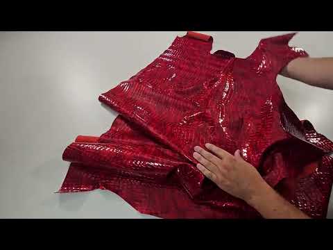 PIEL COCODRILO ROJO  2813