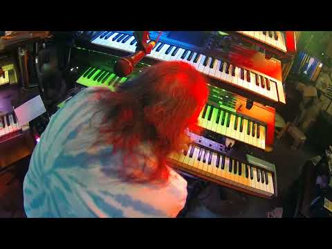 Studiologic Numa X se Check out the Synth sounds