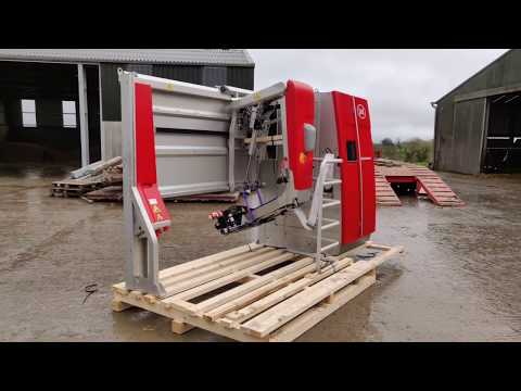 Retrofit - Lely robot replaces parlour for existing dairy farmer
